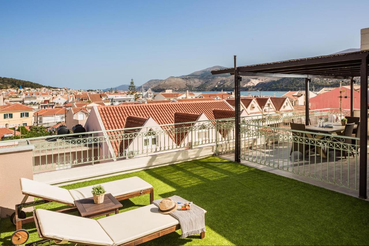 Panoramic Luxurious Penthouse Apartment อาร์กอสโตลี ภายนอก รูปภาพ